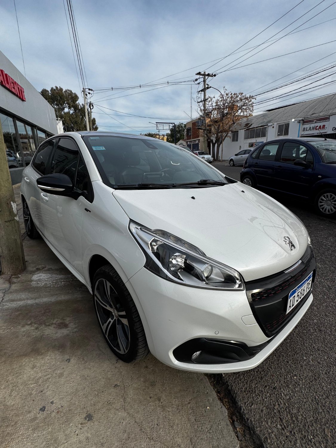 Peugeot 208 GT Line