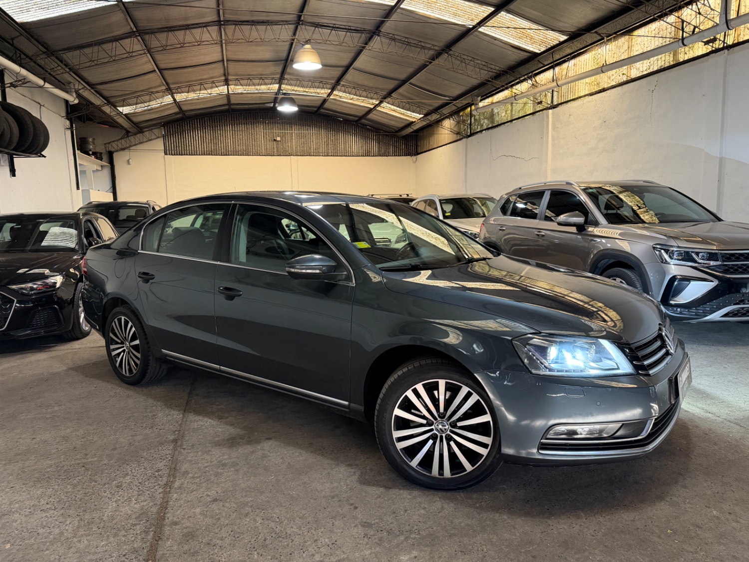 Volkswagen Passat 2.0 Luxury Tsi 211cv Dsg 