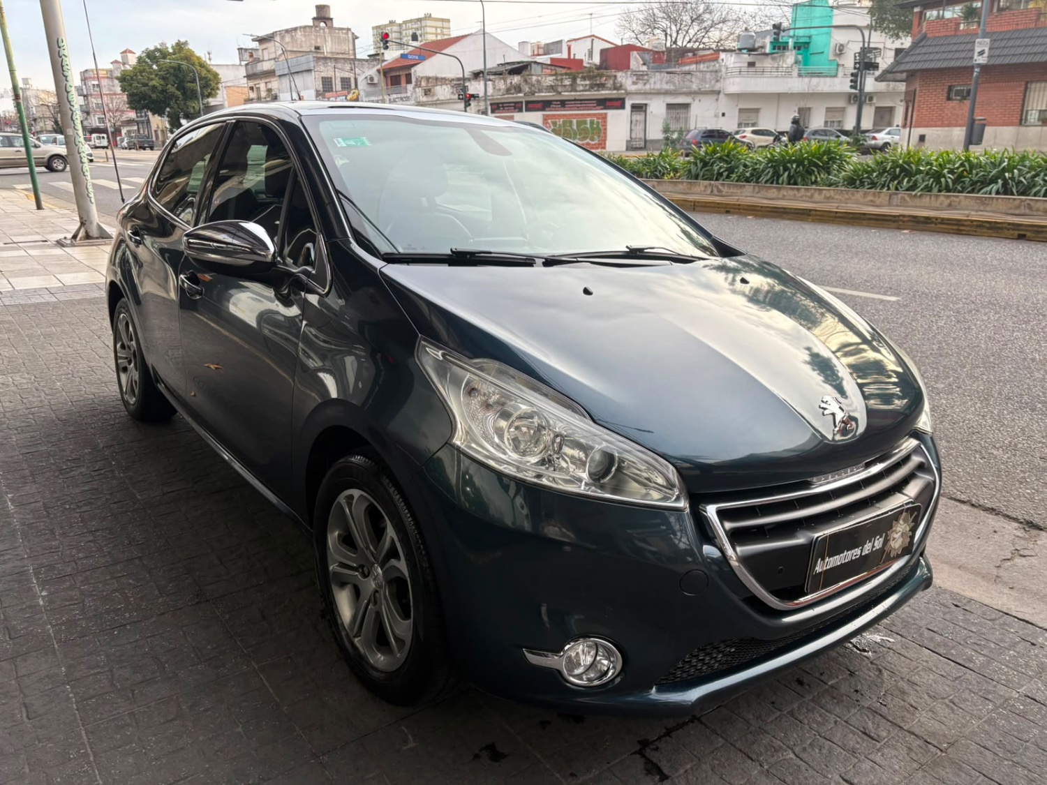 Peugeot 208 Feline 1.6 N pack cuir 