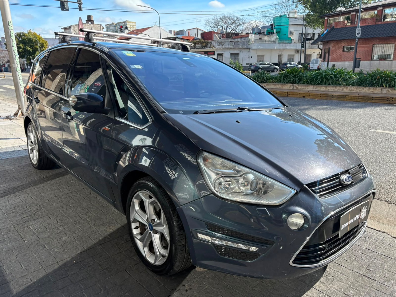 Ford S-Max  Titanium 2.3L At