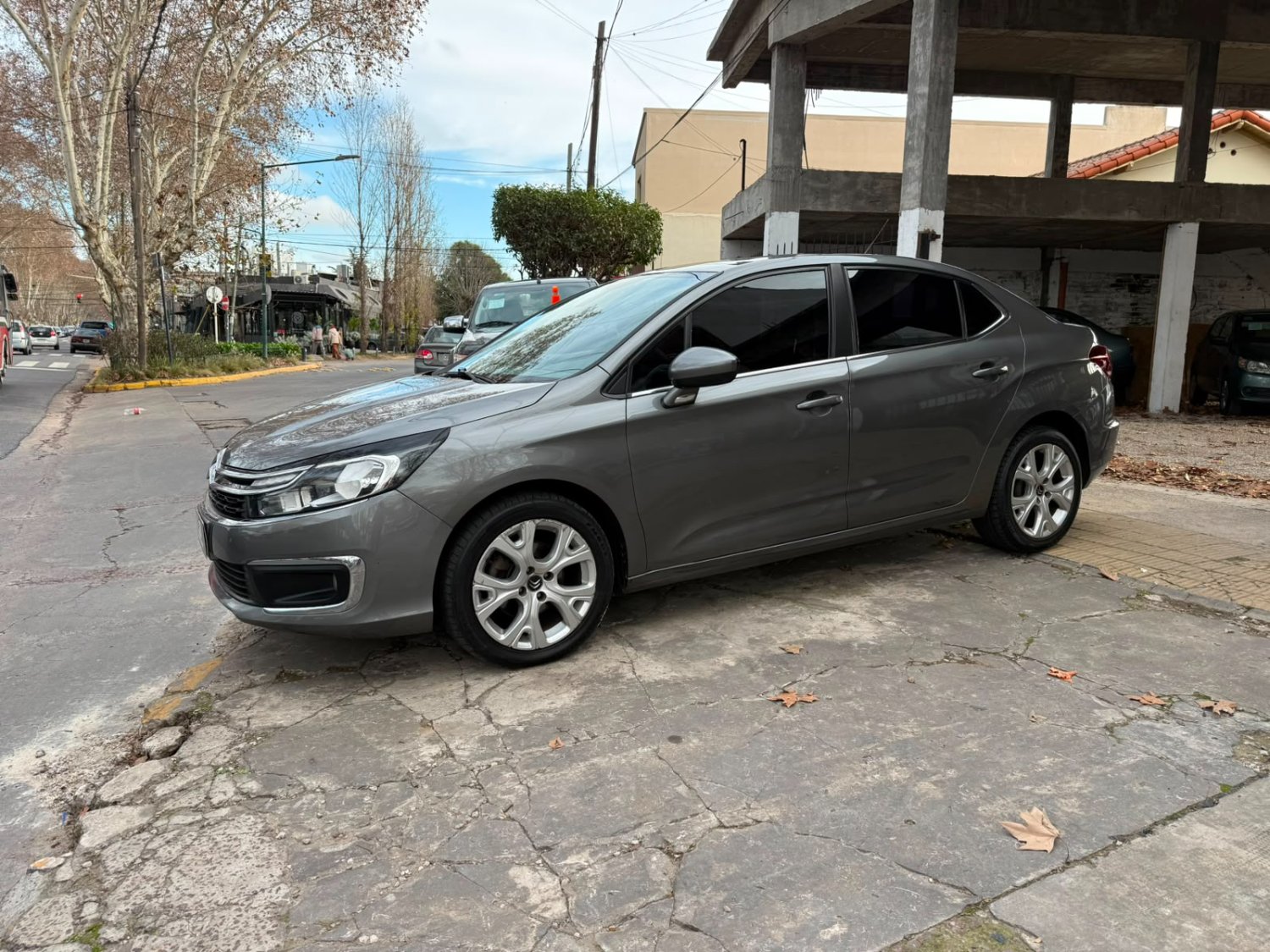 Citroën C4 LOUNGE HDI 115 MT6 FEEL PACK AM19.5