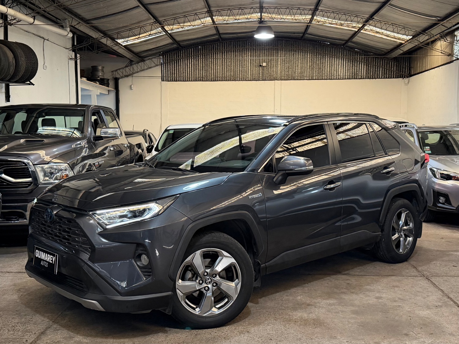 Toyota RAV - 4 5P 2,5 Limited 4X4 CVT Hybrid