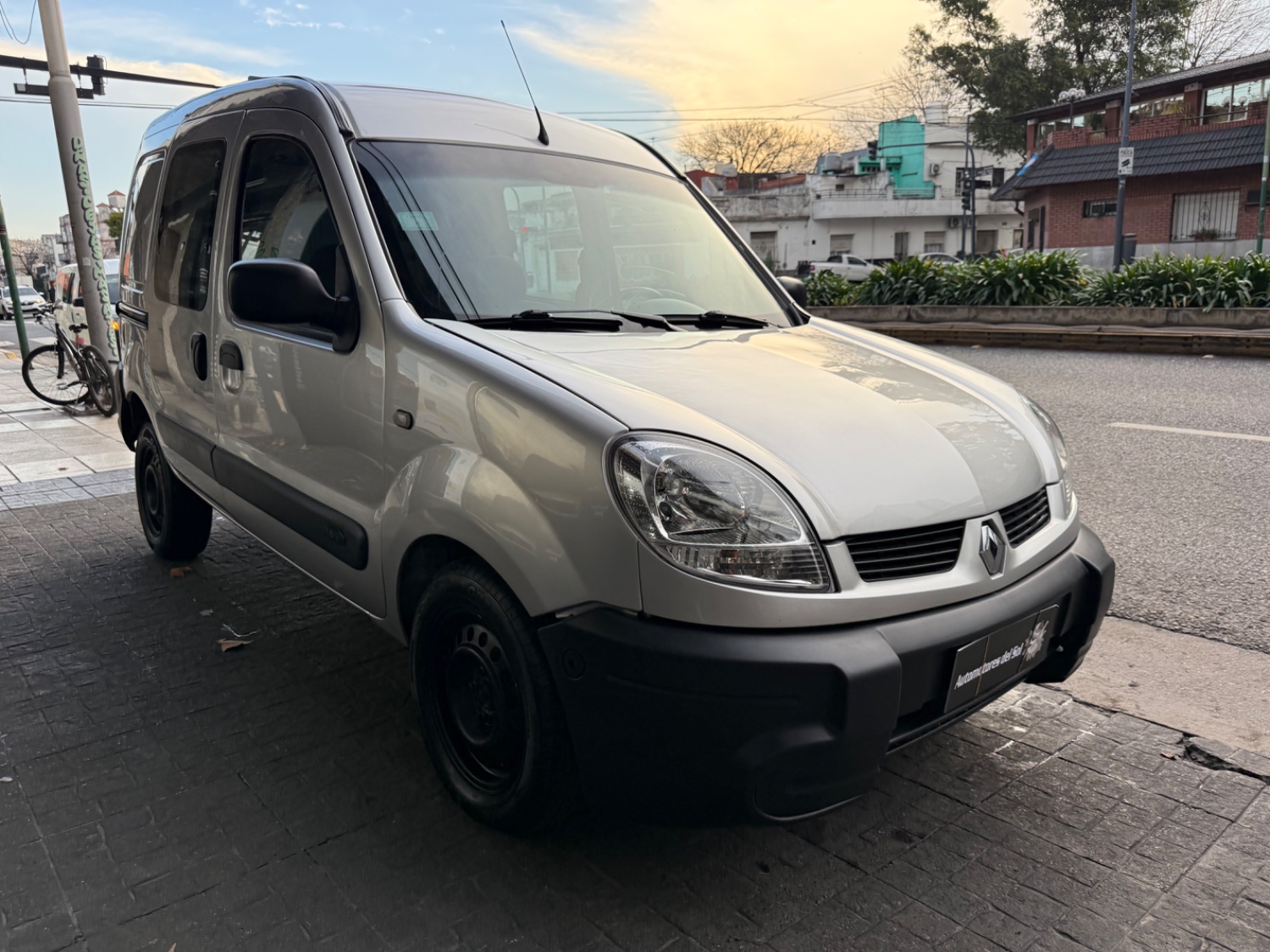 Renault Kangoo Furgon 1,6 Conf 2 2plc A/c Dh Svt