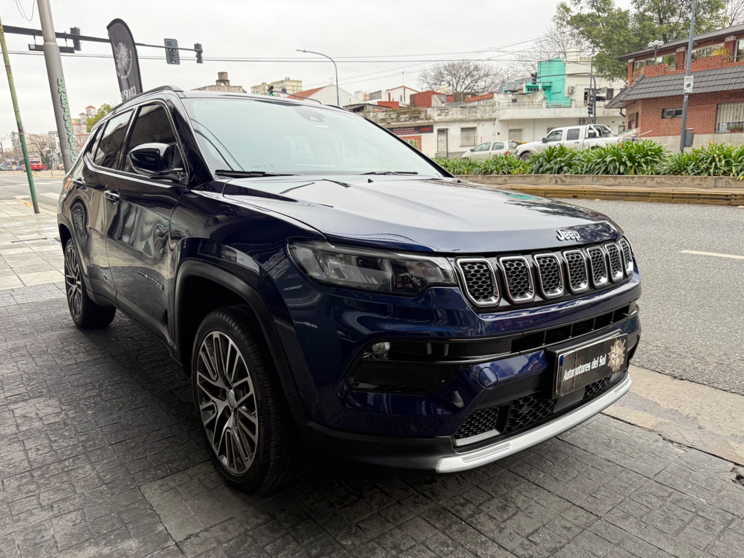 Jeep Compass Limited 1.3T AT6 4x2