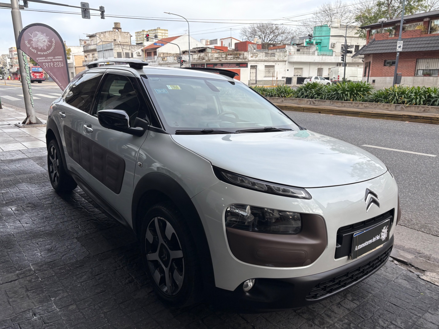 Citroën C4 Cactus 1.2 PURETECH 110 AT6 SHINE 