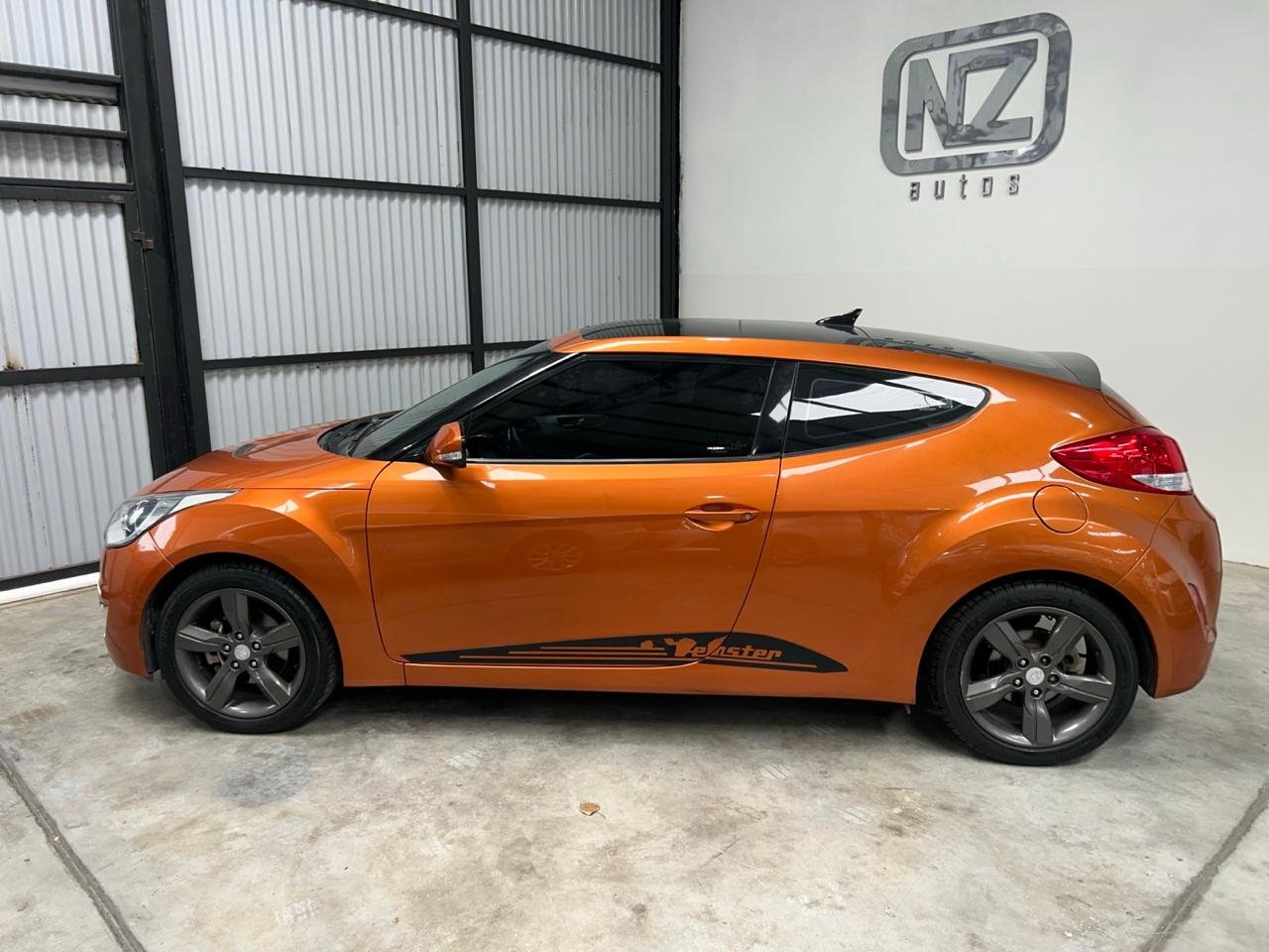 Hyundai Veloster 1.6 AT 130cv