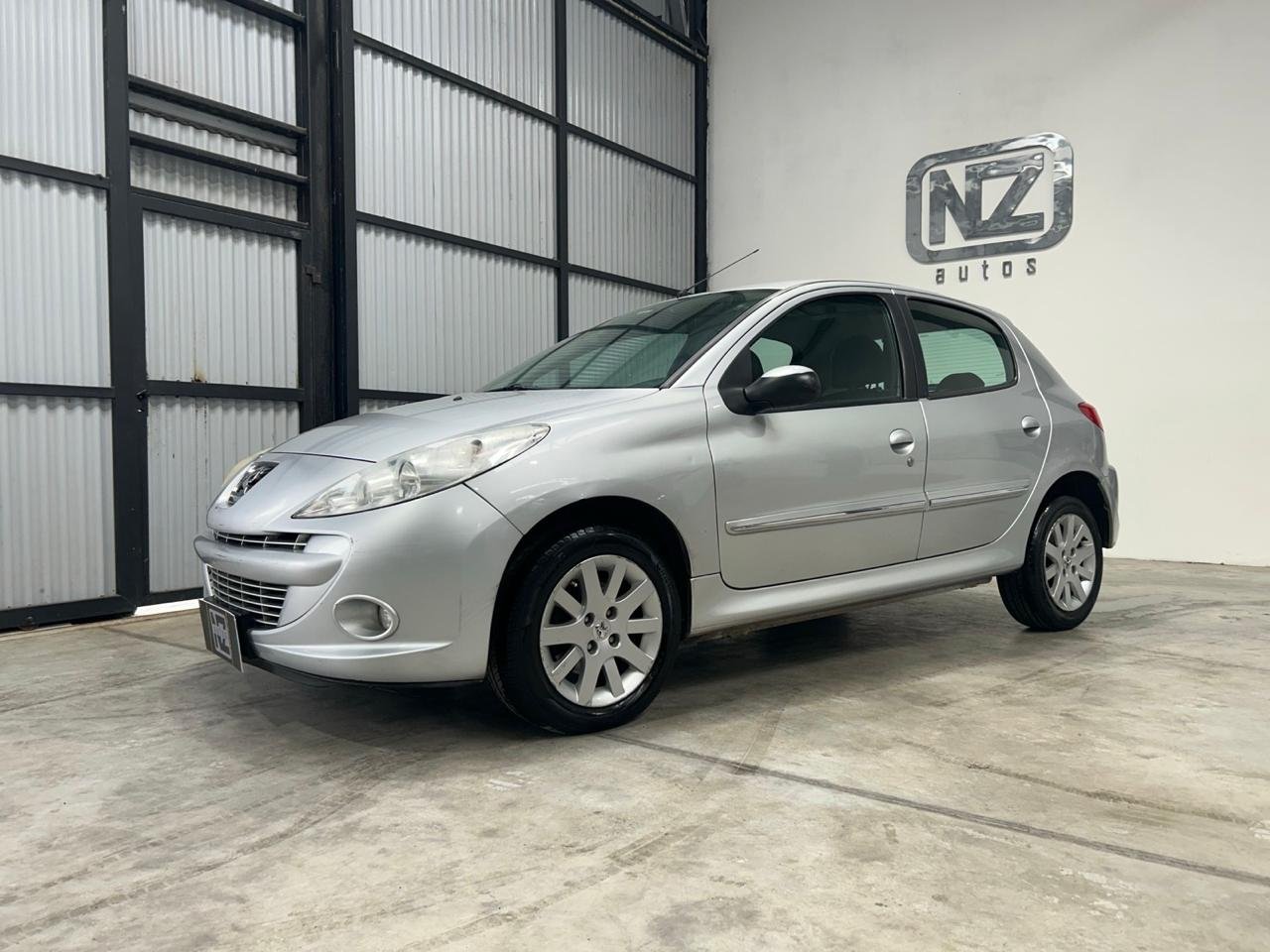 Peugeot 207 1.6 Compact Allure