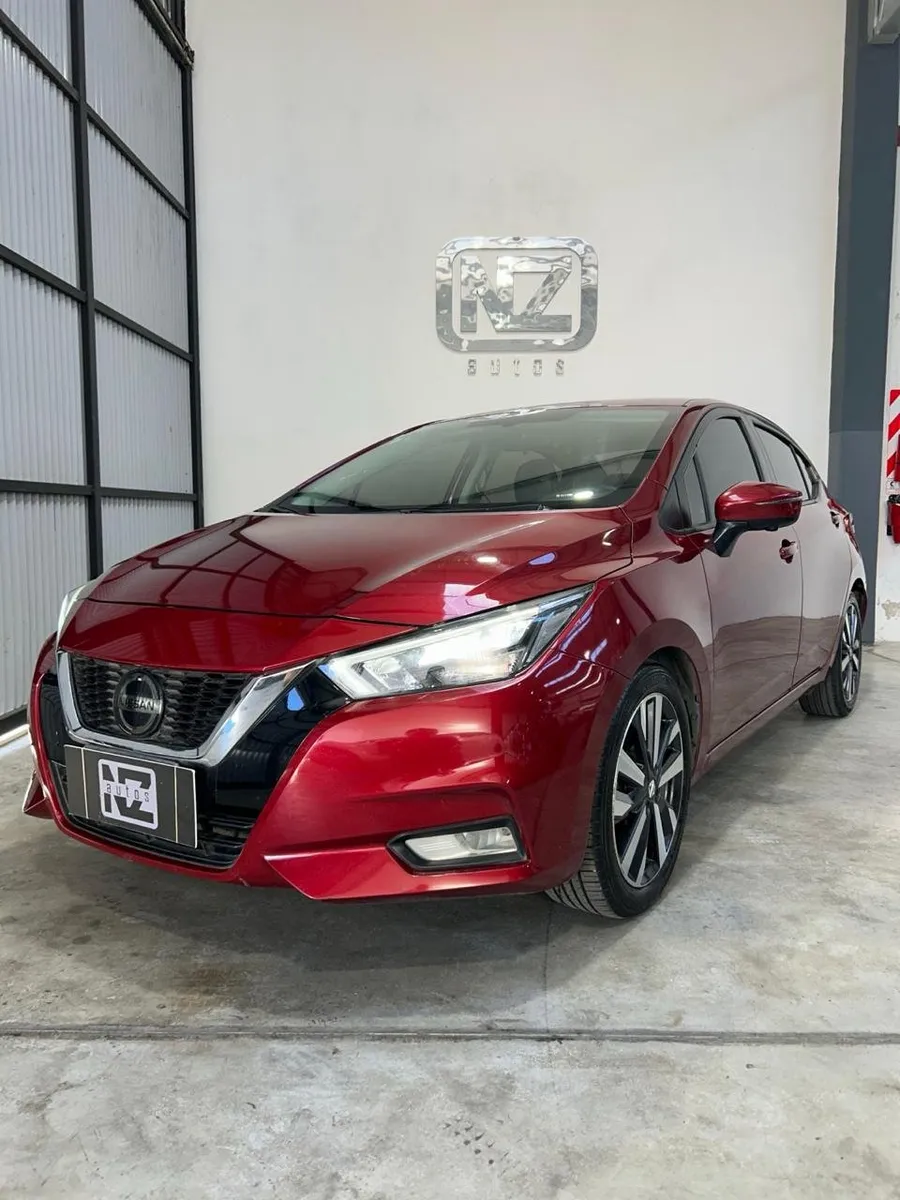 Nissan Versa 1.6 Exclusive At — foto principal