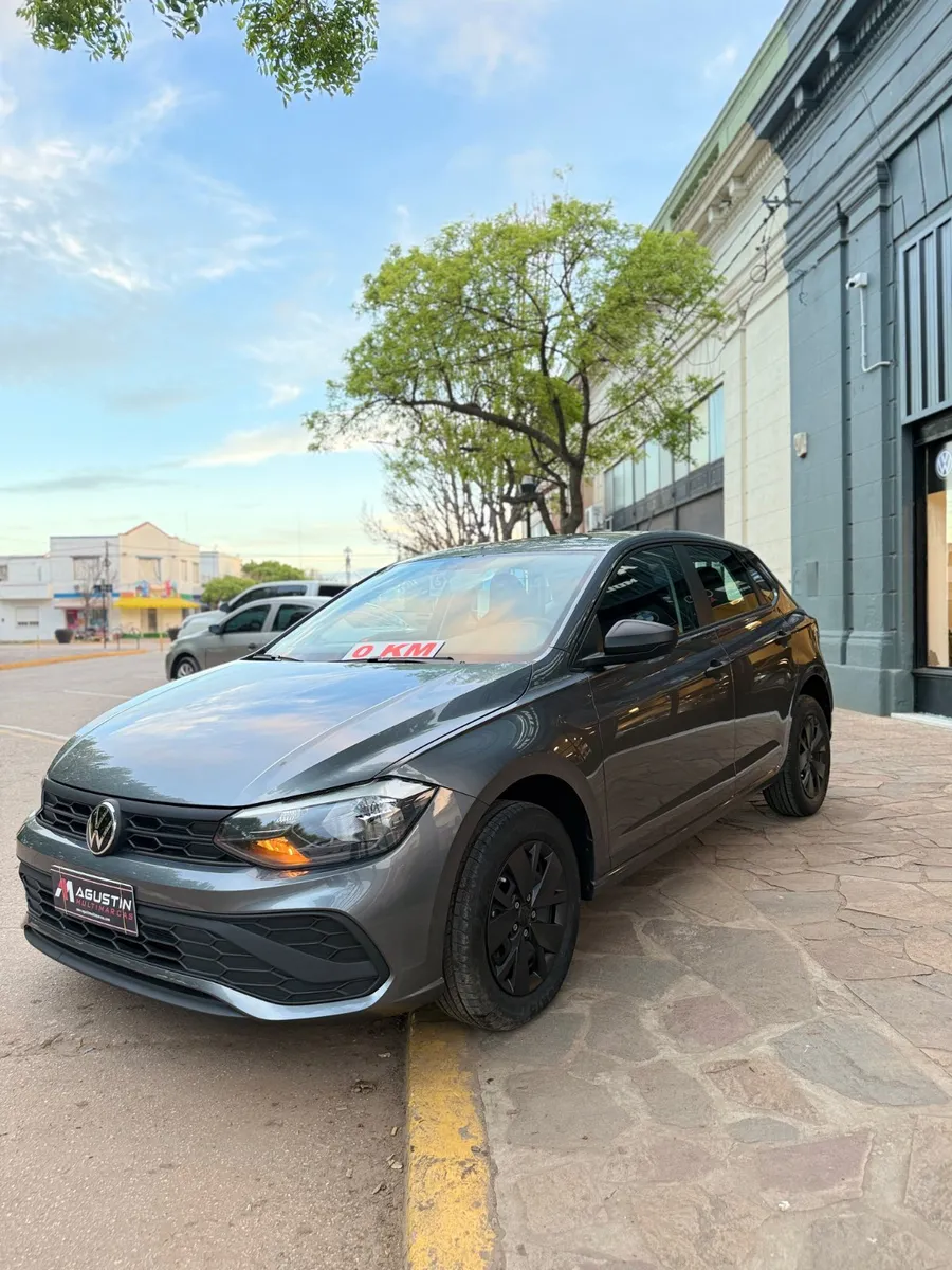 Volkswagen POLO 4P 1,6 Comfortline — foto principal