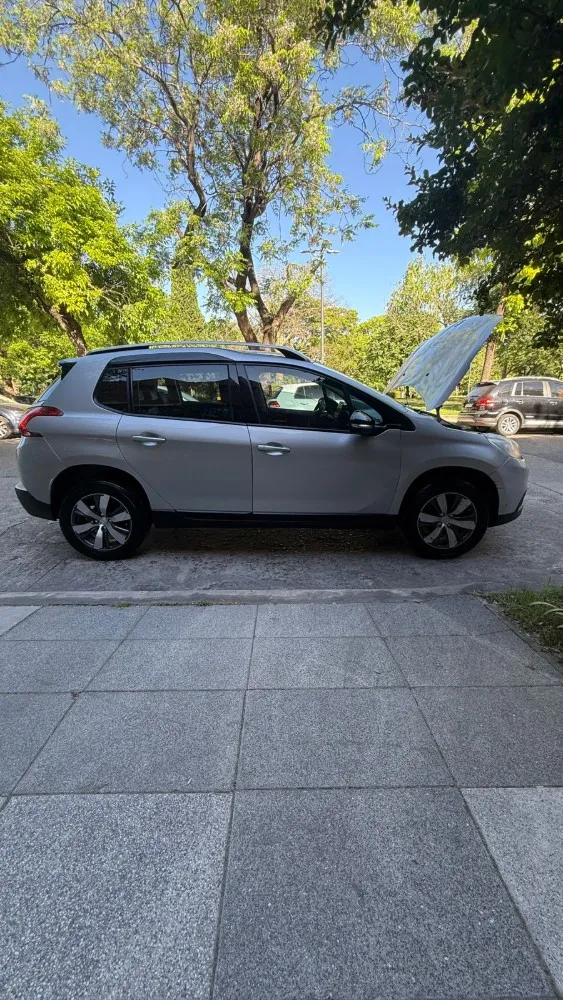 Peugeot 2008 THP — foto 11