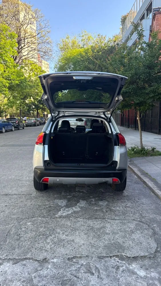 Peugeot 2008 THP — foto 14