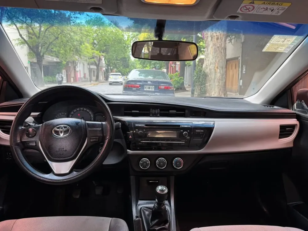 Toyota Corolla 1.8 Xli Mt 140cv — foto 9