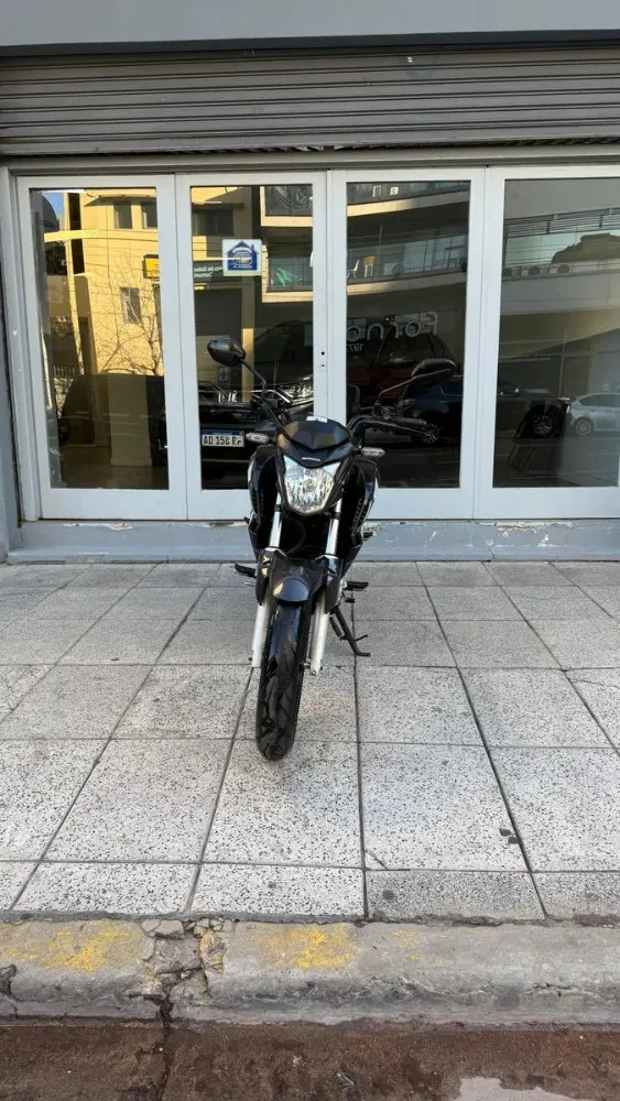 Honda Cb 250 Twister — foto 11