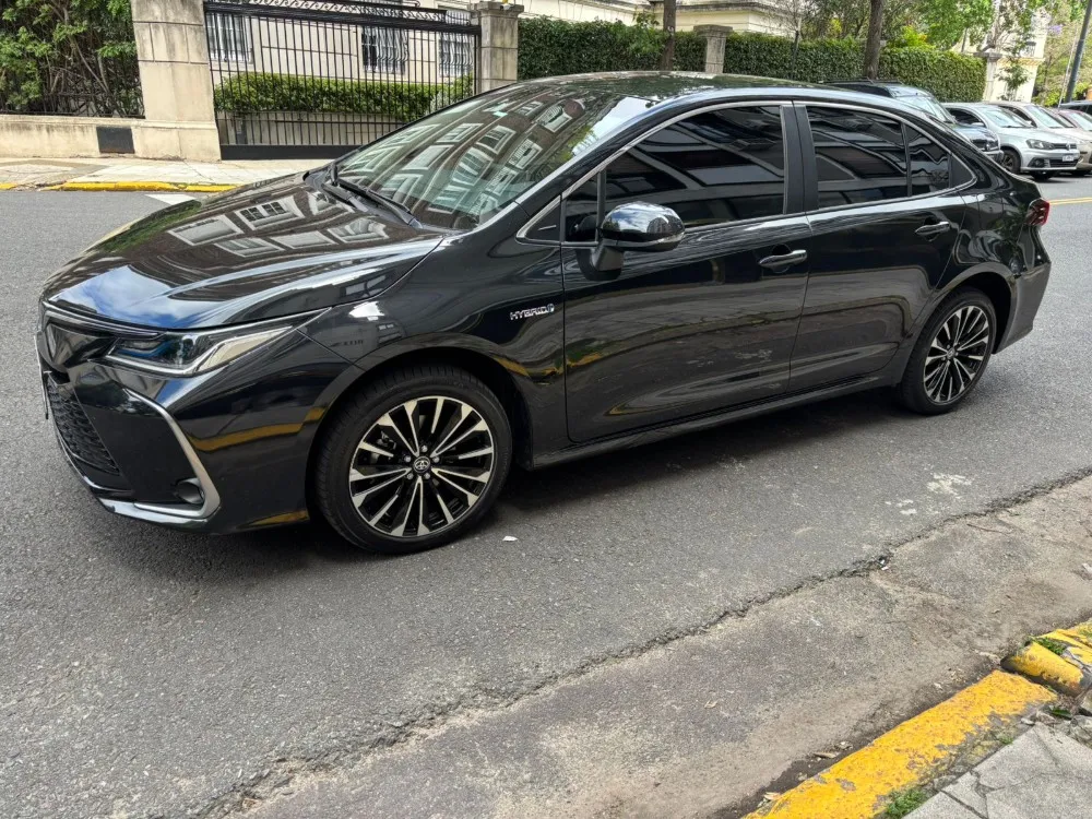 Toyota Corolla seg Hev Cvt — foto 2