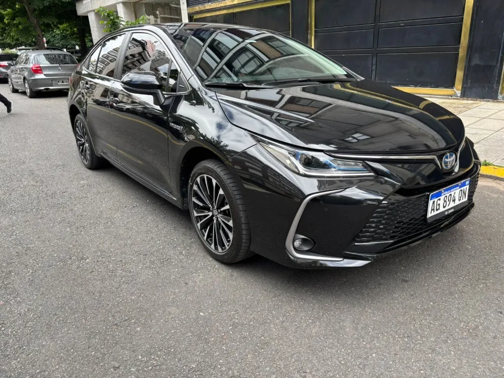 Toyota Corolla seg Hev Cvt — foto 14