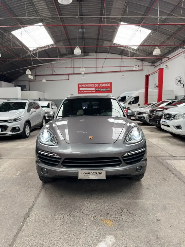 Porsche CAYENNE S HYBRID — foto 2