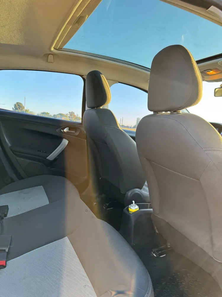 Peugeot 208 Allure 1.6 16v VTi — foto 6
