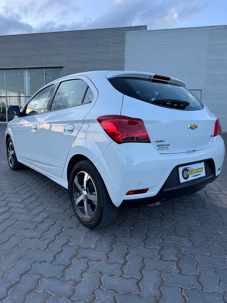 Chevrolet Ónix LTZ 1.4 — foto 7