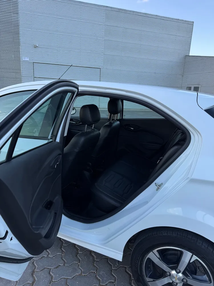 Chevrolet Ónix LTZ 1.4 — foto 9