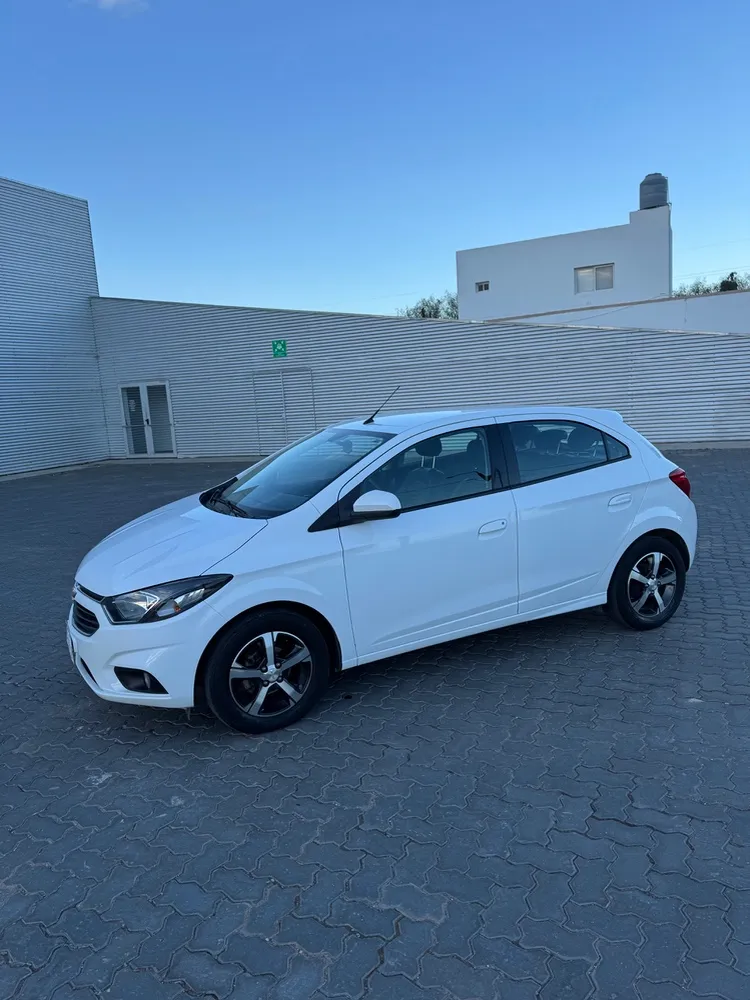 Chevrolet Ónix LTZ 1.4 — foto 11