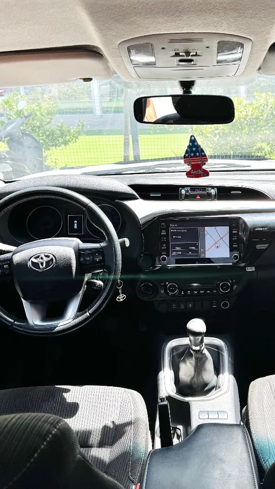 Toyota HILUX SRV 2.8 — foto 2