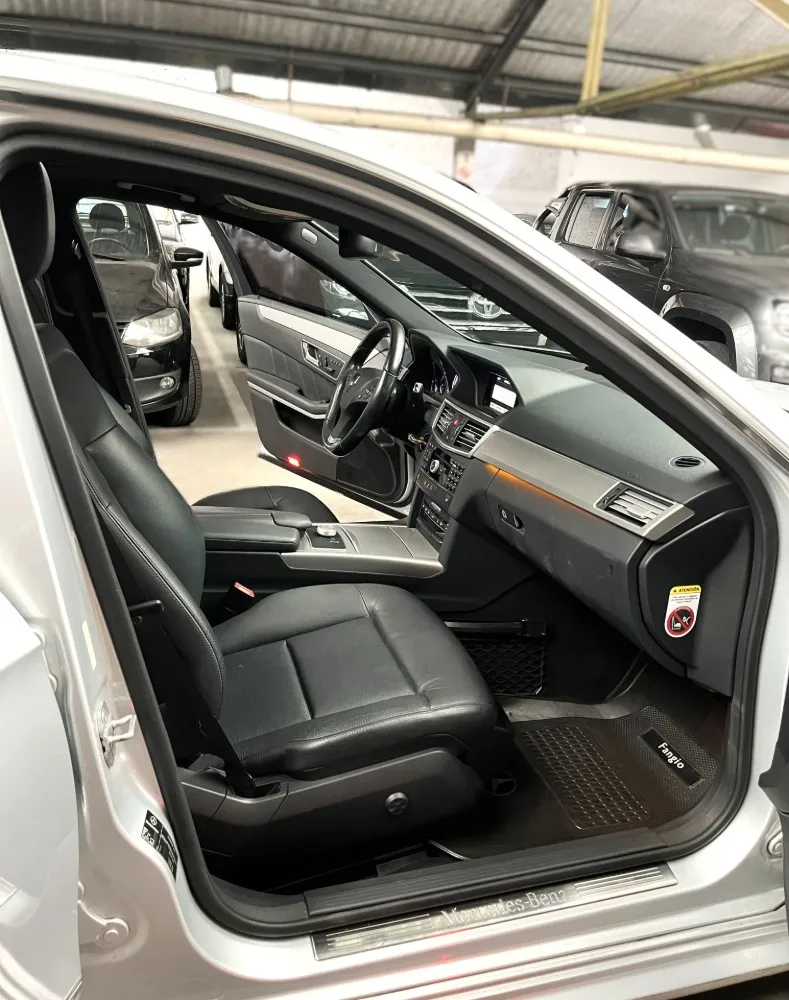 Mercedes-Benz clase E 3.0 E300 Avantgarde Sport — foto 12