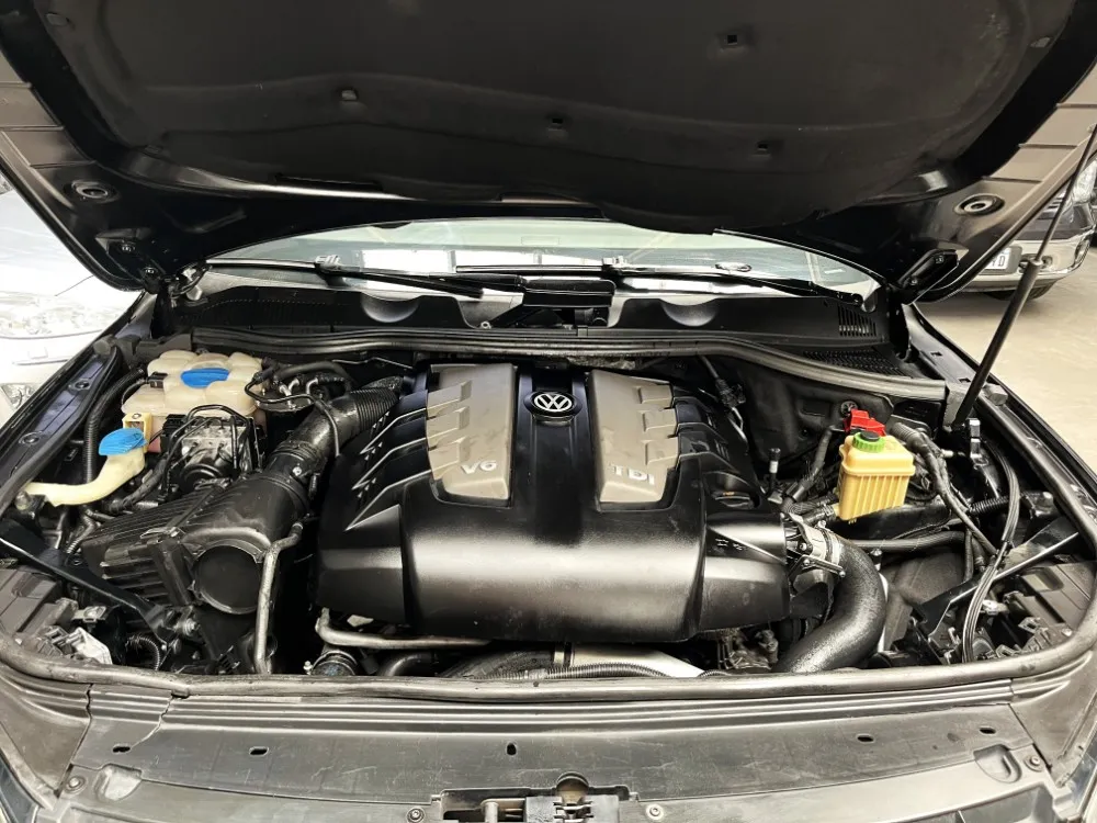 Volkswagen Touareg 3.0 V6 Elegance 240cv — foto 8