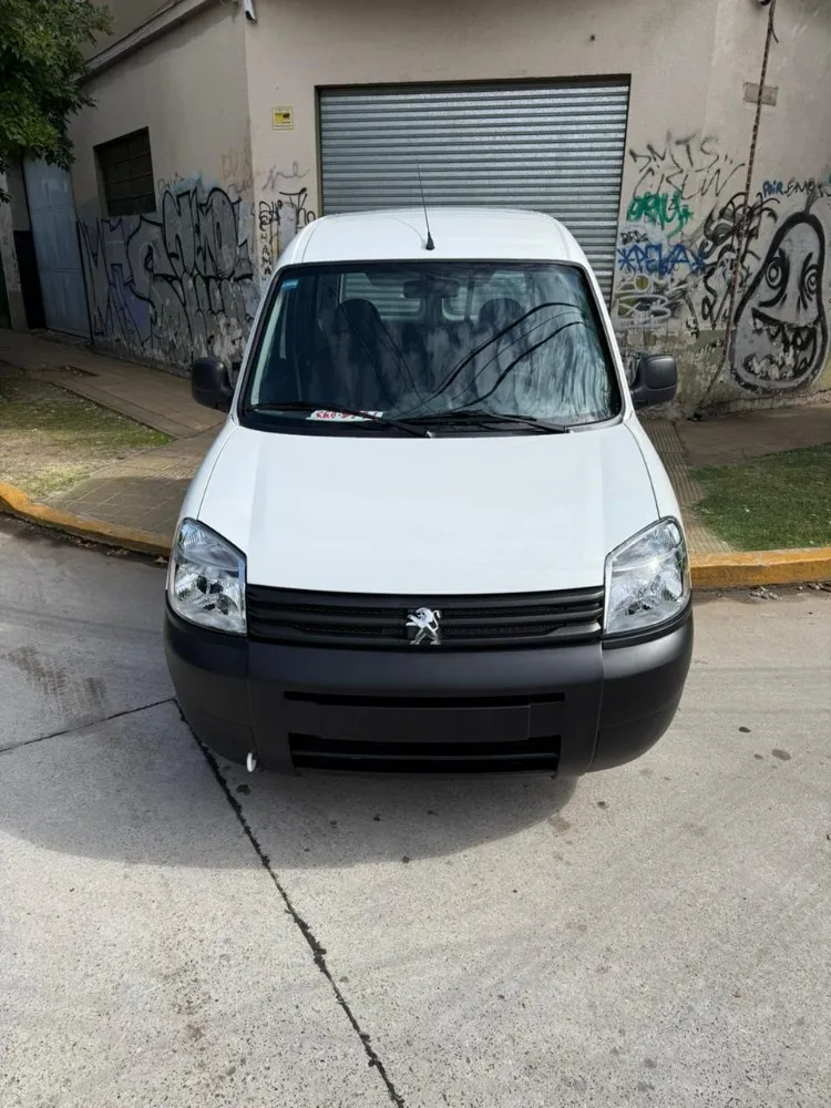 Peugeot Partner Furgón — foto 3