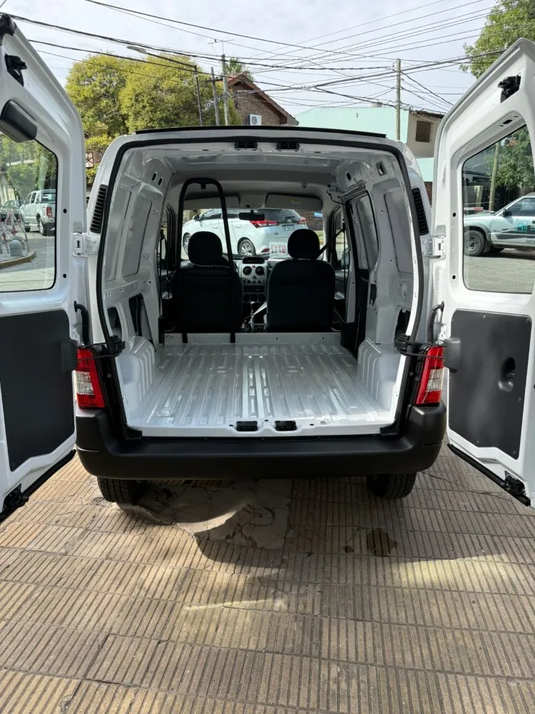 Peugeot Partner Furgón — foto 12