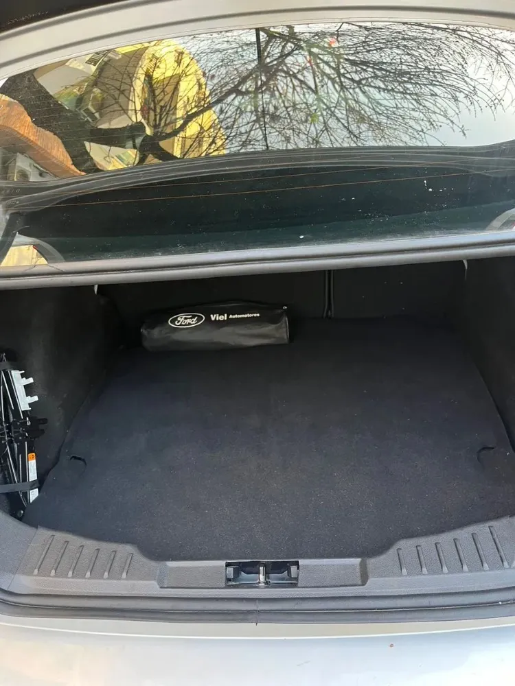 Ford Focus SE — foto 13