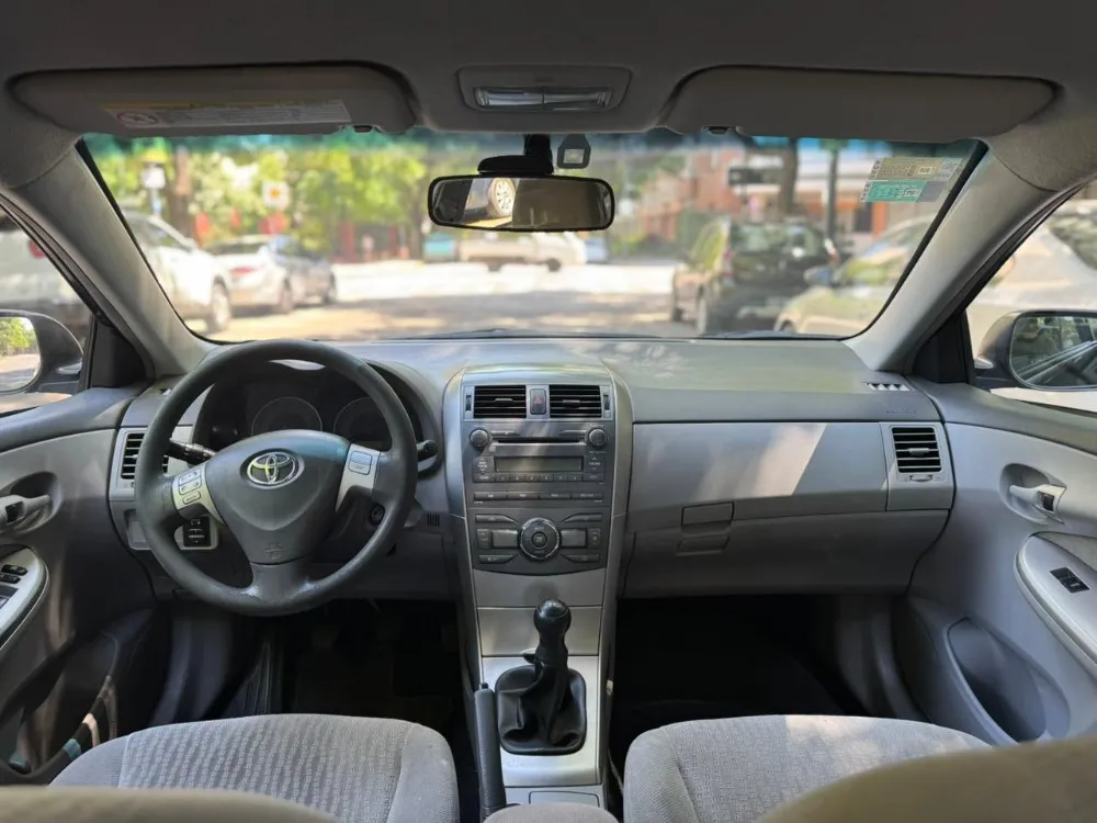 Toyota Corolla Xei — foto 11