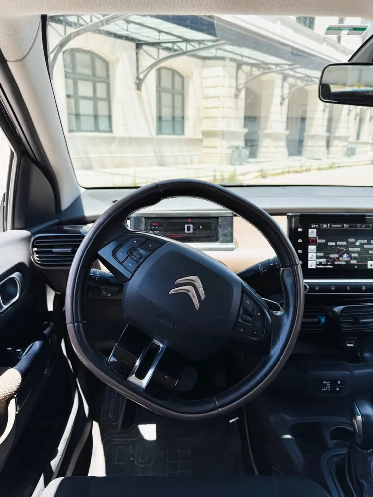 Citroën C4 Cactus 1.6 vti — foto 12