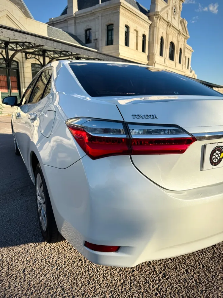 Toyota Corolla XLI — foto 11