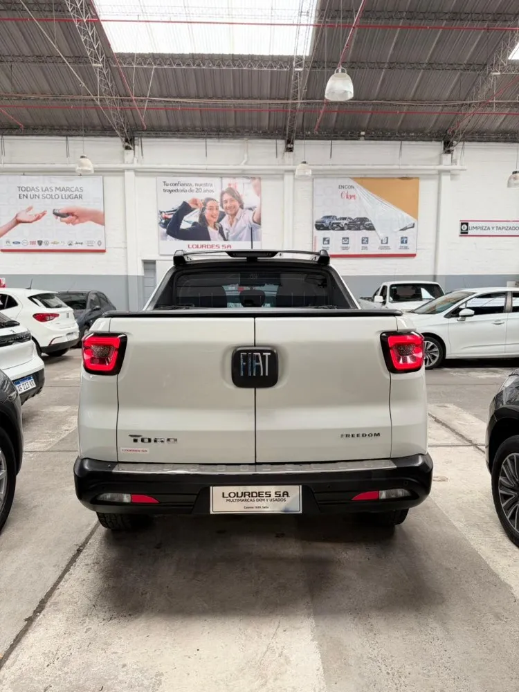 Fiat TORO Freedom 2.0 16V Multijet 4X2 — foto 8