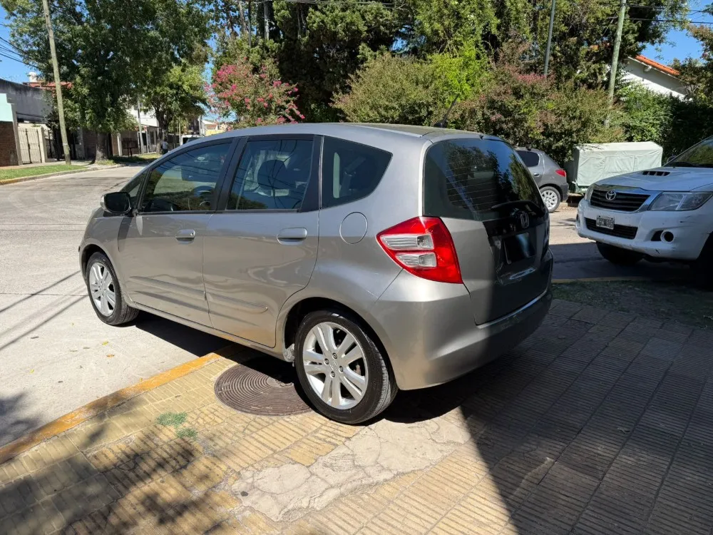 Honda FIT EX — foto 3