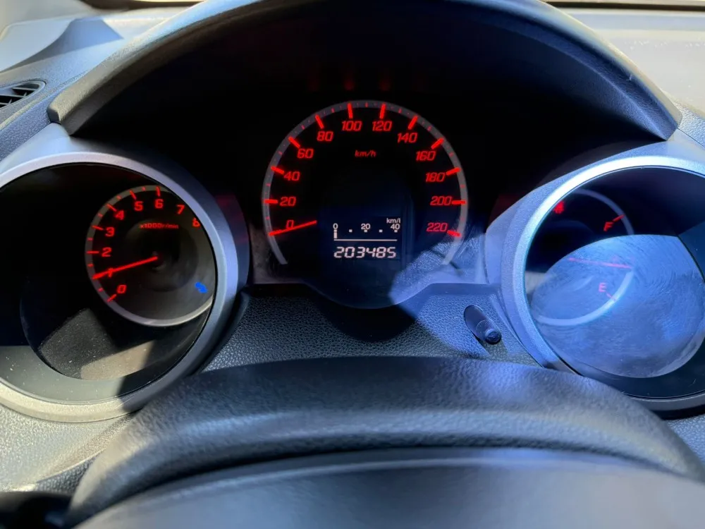 Honda FIT EX — foto 11