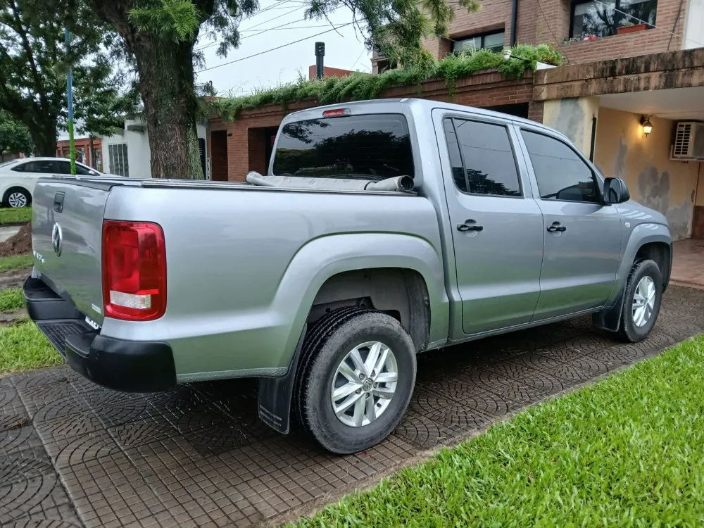 Volkswagen Amarok TRENDLINE 2.0 140 CV MT 4X2 — foto 3