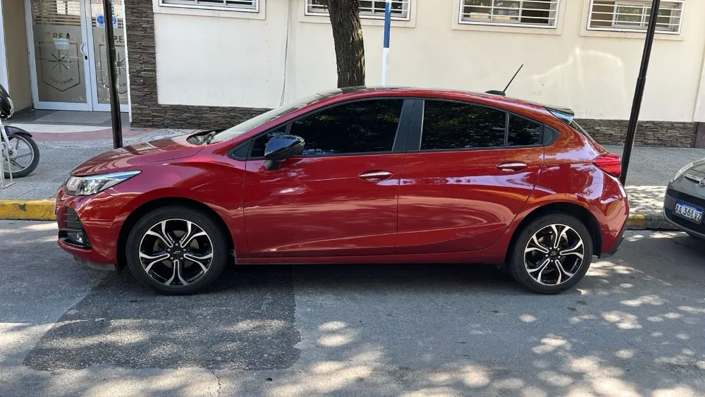 Chevrolet Cruze  1.4 RS — foto 4