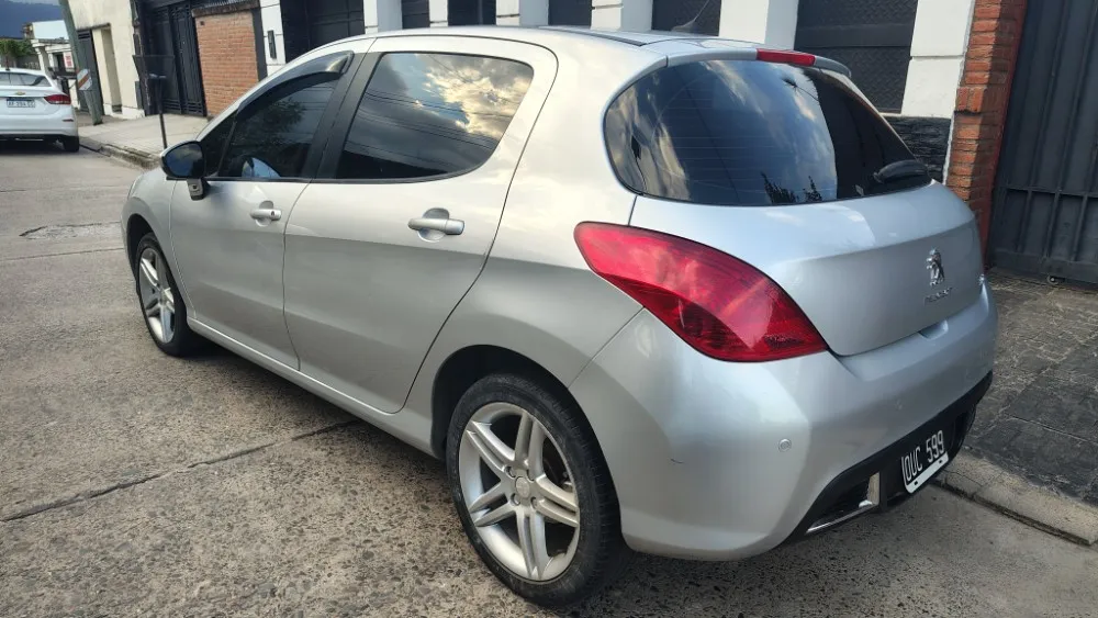 Peugeot 308 Feline 2.0 — foto 4