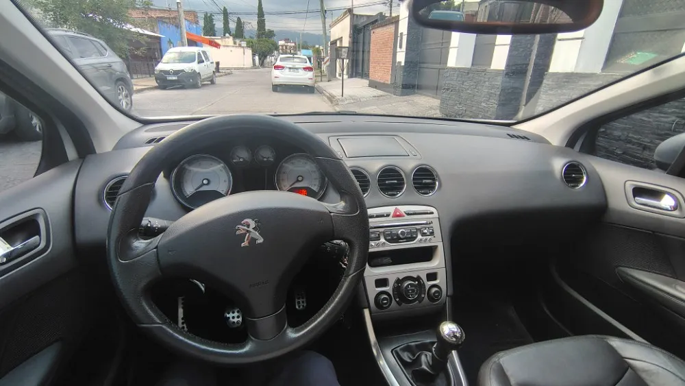 Peugeot 308 Feline 2.0 — foto 8