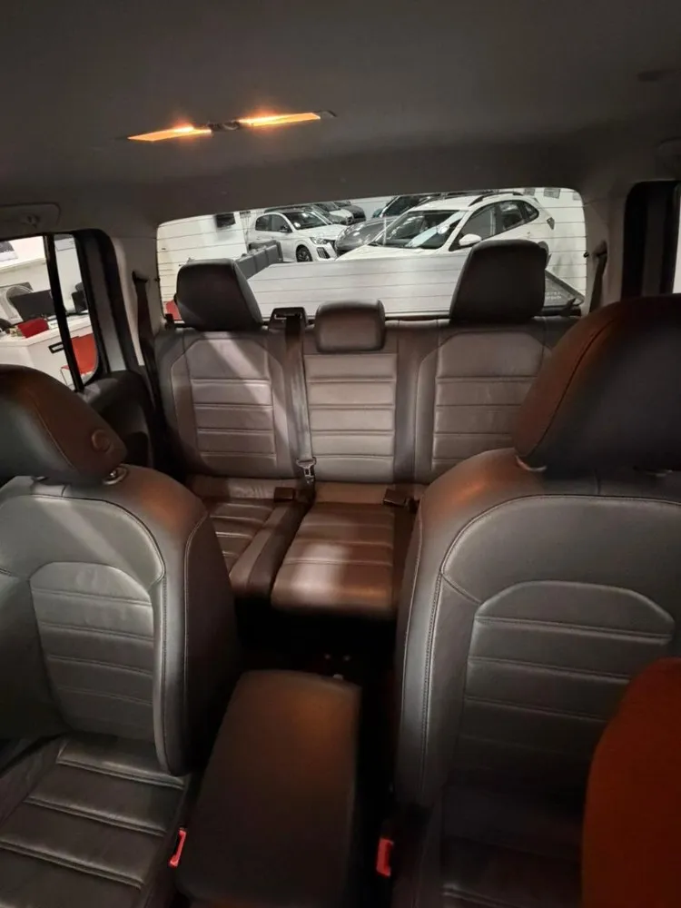 Volkswagen AMAROK HIGHLINE 4X2 AUT 2.0L TDI 180 CV — foto 6