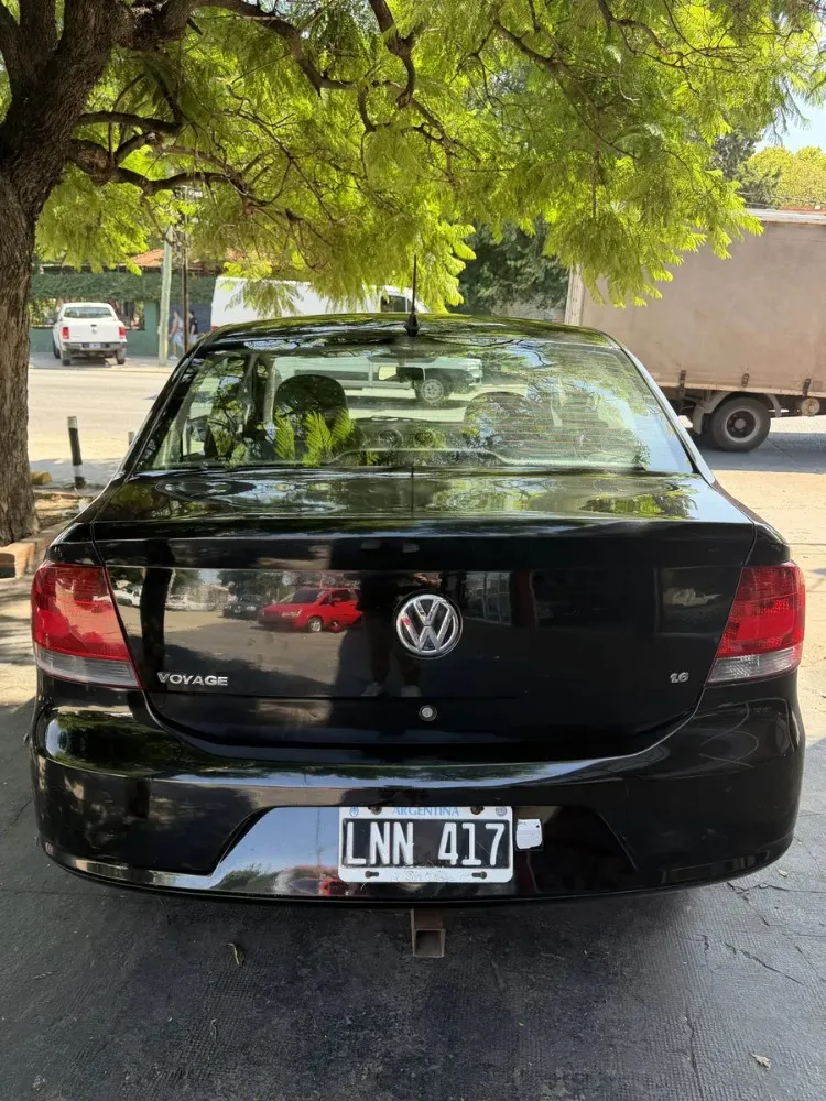 Volkswagen Voyage 1.6 — foto 2