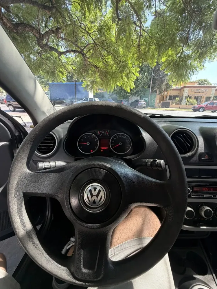 Volkswagen Voyage 1.6 — foto 9