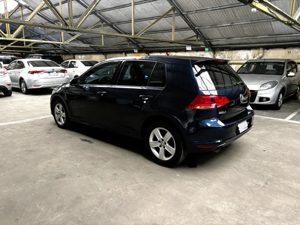Volkswagen Golf 1.6 MT — foto 2