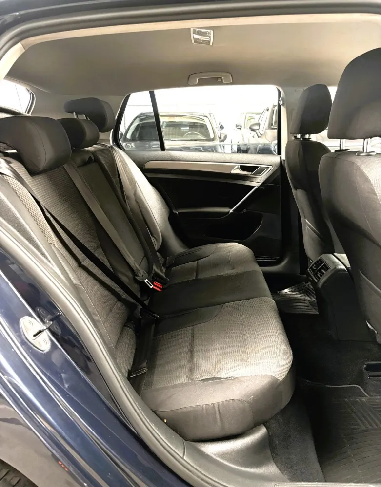 Volkswagen Golf 1.6 MT — foto 15