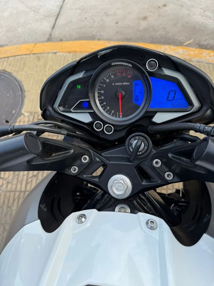 Bajaj ROUSER NS200 ROUSER NS200 — foto 9