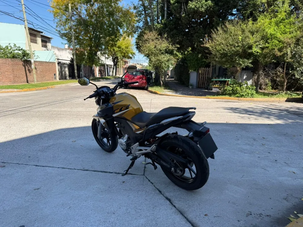 Honda CB 250 TWISTER CB 250 TWISTER — foto 3