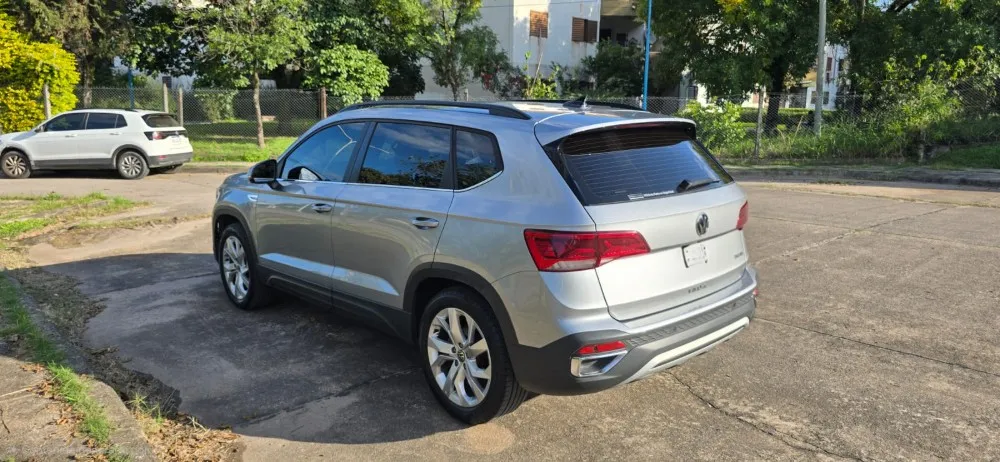 Volkswagen TAOS  COMFORTLINE  1.4 — foto 5