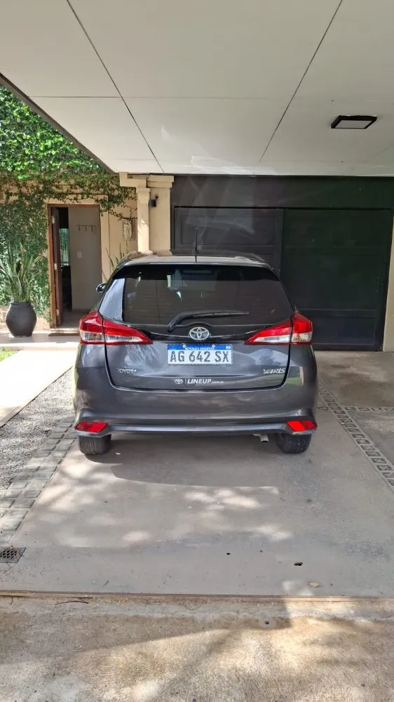 Toyota YARIS  XS 1.5 MT — foto 3