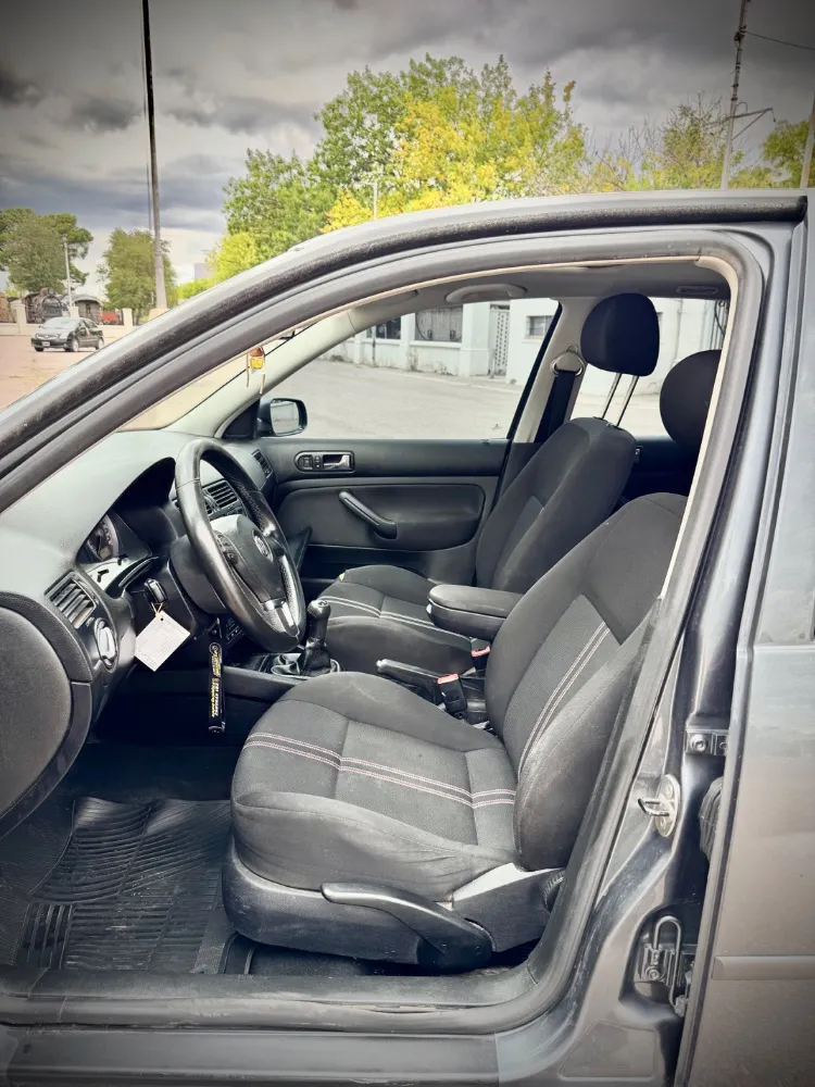 Volkswagen Bora 2.0 — foto 5